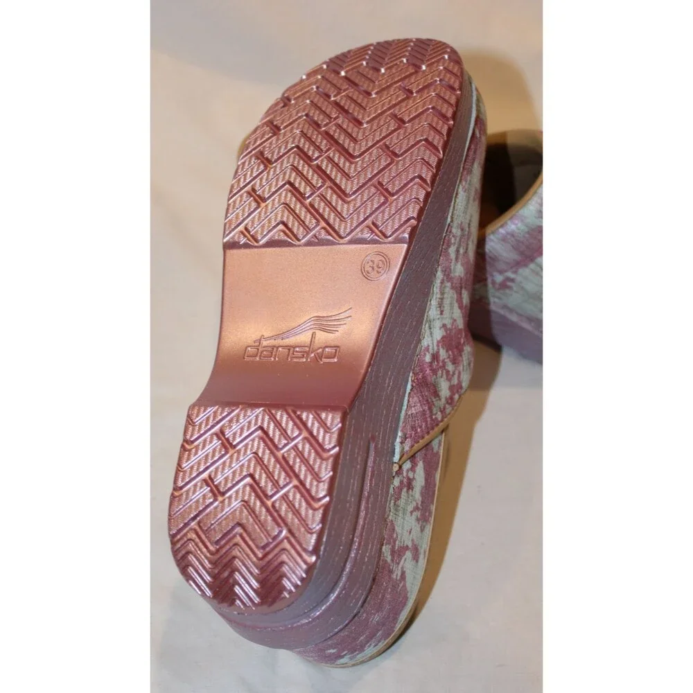 DANSKO WOMEN'S PROFESSIONAL SLIP ON METALLIC CLOGS WIDE NIB PINK - Picture 8 of 8